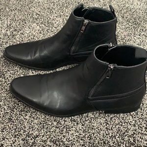 ASOS Men’s Chelsea Faux Leather Boot Size 11